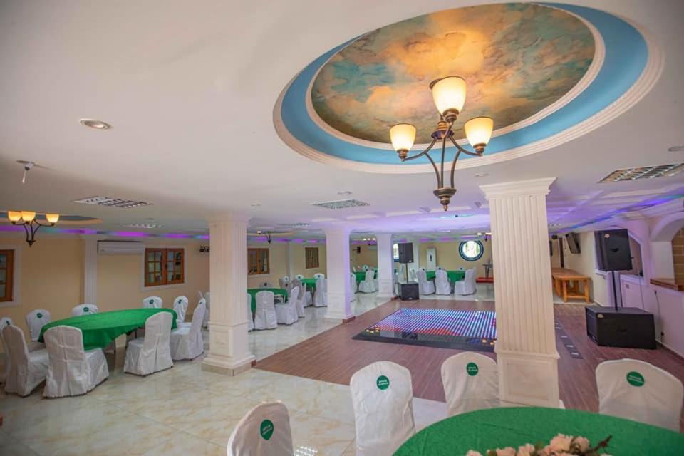Mont Bleu Hotel Libreville Kültér fotó